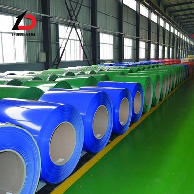 kwaliteit  JIS PPGI Steel Coil 20 Gauge 28 Gauge Color Coated Galvanized Steel Coil fabriek