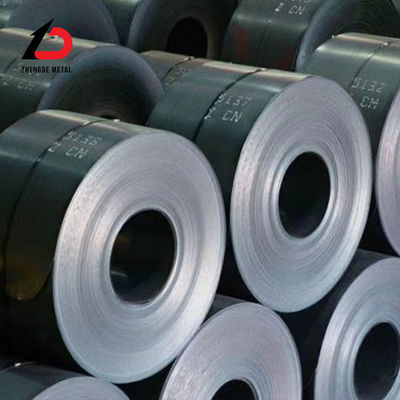 China Warmgewalste koolstofstaal spoel ASTM A36 A53 Q235 Q345 Staal spoelen 5mm 10mm 15mm Dikte Op maat gemaakte strook spoel voor industriële productie