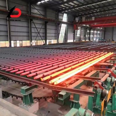 Naadloze stalen buizen met platte/beveled uiteinden met plastic doppen Sch40 Sch120 13,7 mm dik St35-St52 kwaliteit