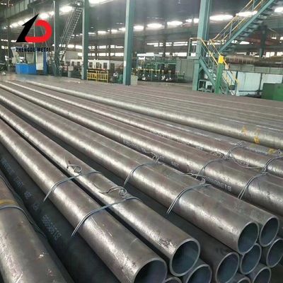 China Bouwmateriaal A53 Q235 Q345 Q195 Warmgewalst, kaal, geoliede koolstof, gegalvaniseerd staal, naadloos rond/vierkante buis