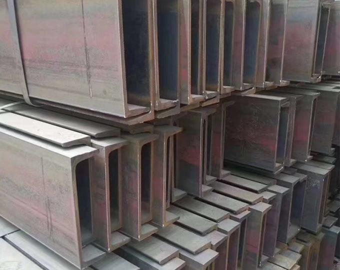 A36 Carbon Steel C Channel met concurrerende prijs 41X41 41*21 Hot DIP gegalvaniseerd U Channel staal 3