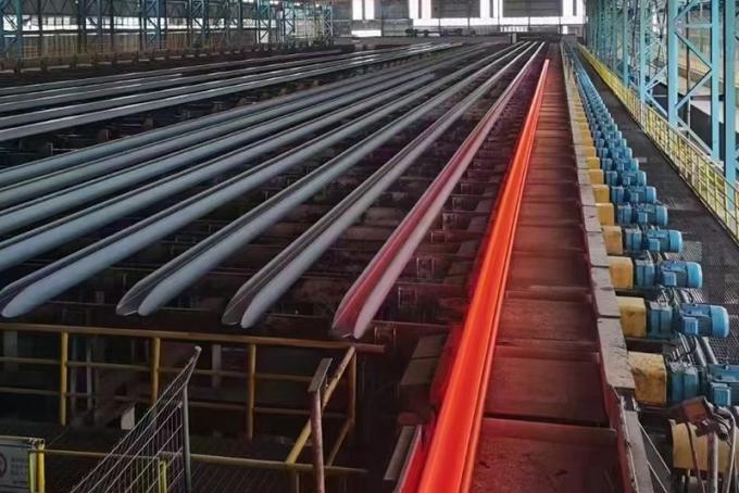 ASTM Carbon Steel U-kanaal Purlin U-vormige metalen kanaal 200X73X7mm 2