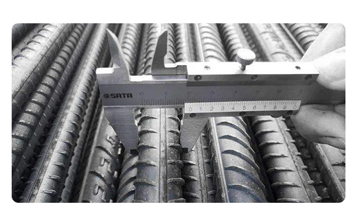 16 mm versterkte stalen staaf ijzeren staaf warmgewalst koud getrokken A400c A500c A600c 4